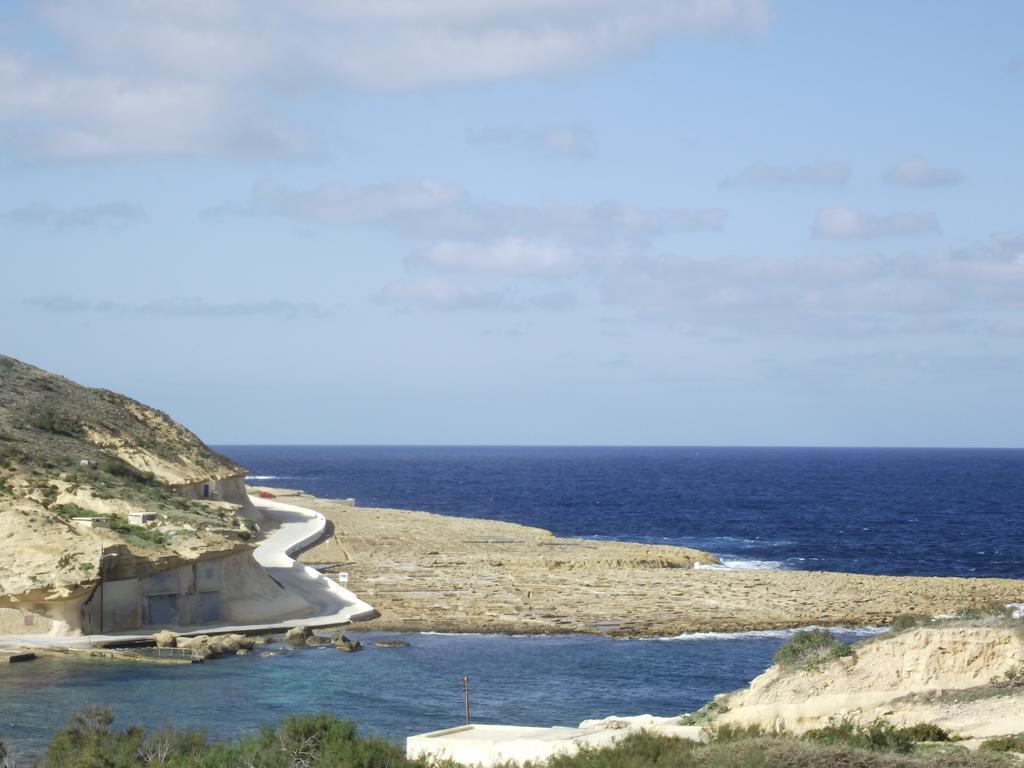 Sunset Seaview Accommodation Marsalforn المظهر الخارجي الصورة
