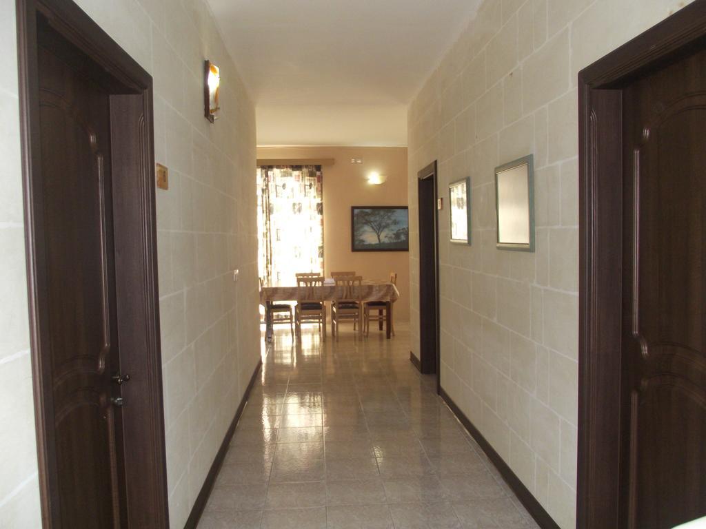 Sunset Seaview Accommodation Marsalforn المظهر الخارجي الصورة