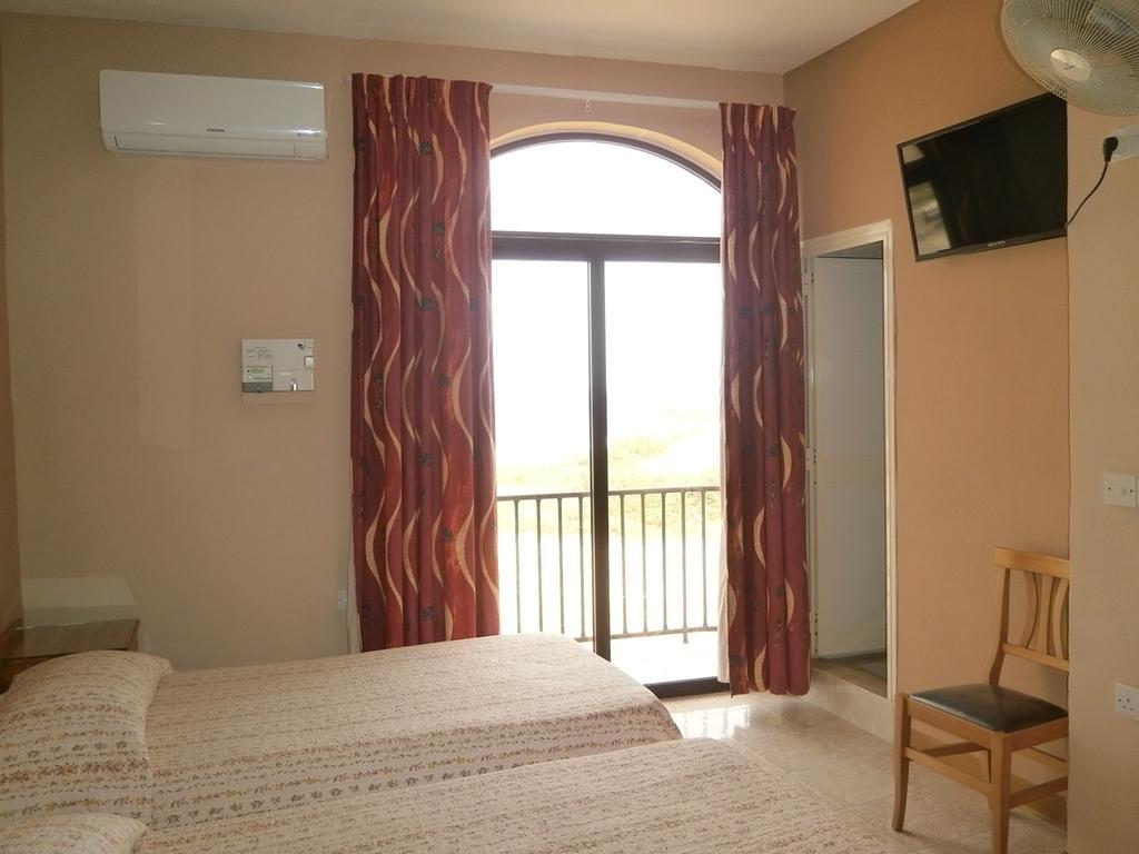 Sunset Seaview Accommodation Marsalforn المظهر الخارجي الصورة