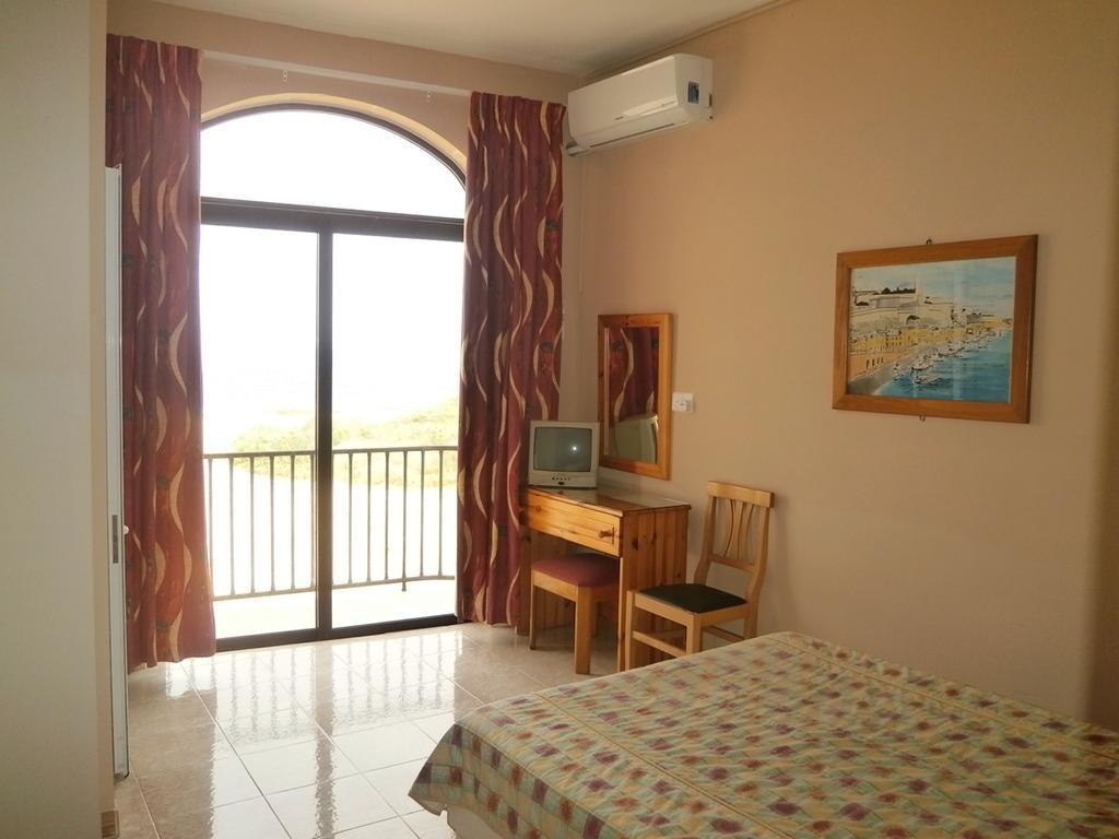 Sunset Seaview Accommodation Marsalforn المظهر الخارجي الصورة