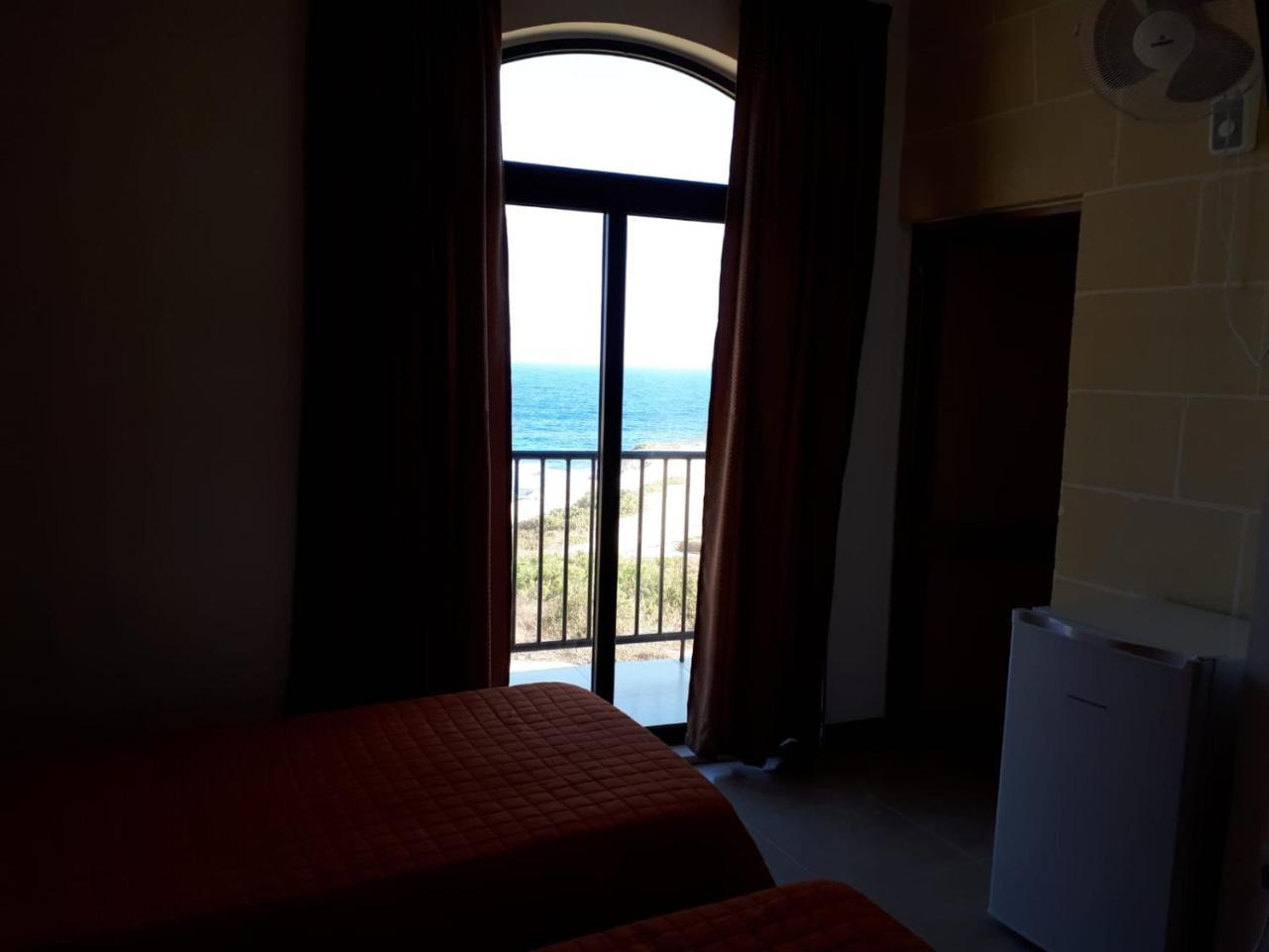 Sunset Seaview Accommodation Marsalforn المظهر الخارجي الصورة